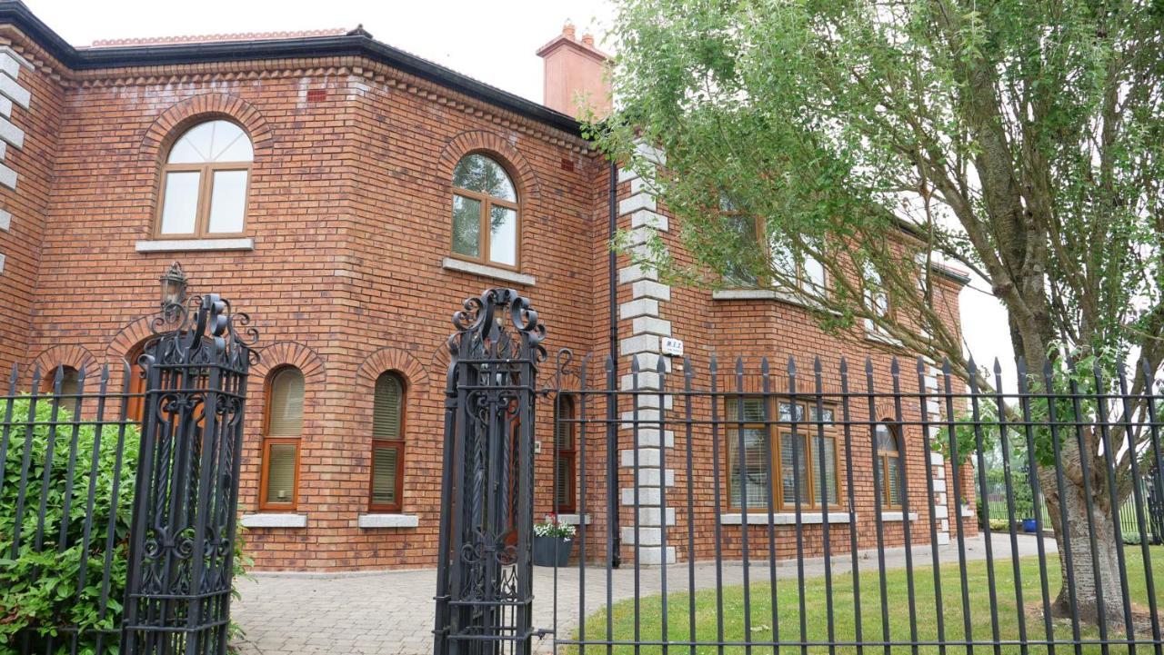 Mullingar Town Apartment 2 Bedrooms Eksteriør billede